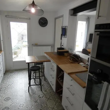 Maison Spacieuse A Notre-dame-de-monts, Proche Plage, 3 Chambres, Terrasse Et Parking Securise - Fr-1-540-179 Ferienhaus *