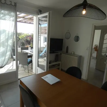 Maison Spacieuse A Notre-dame-de-monts, Proche Plage, 3 Chambres, Terrasse Et Parking Securise - Fr-1-540-179 Ferienhaus Notre-Dame-de-Monts