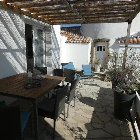 Ferienhaus Maison Spacieuse A Notre-dame-de-monts, Proche Plage, 3 Chambres, Terrasse Et Parking Securise - Fr-1-540-179 *