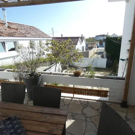 Maison Spacieuse A Notre-dame-de-monts, Proche Plage, 3 Chambres, Terrasse Et Parking Securise - Fr-1-540-179 Ferienhaus Notre-Dame-de-Monts